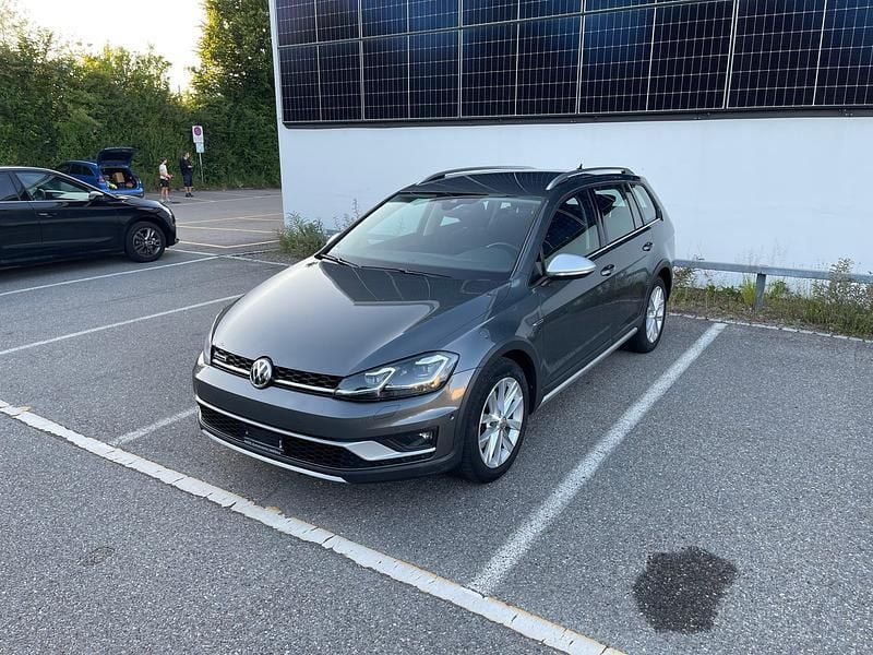 Gebraucht VW Golf Alltrack 184 PS (135 kW) 2018 Kombi