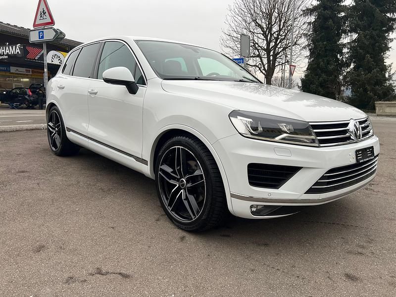Gebraucht VW Touareg 262 PS (192 kW) 2016 SUV
