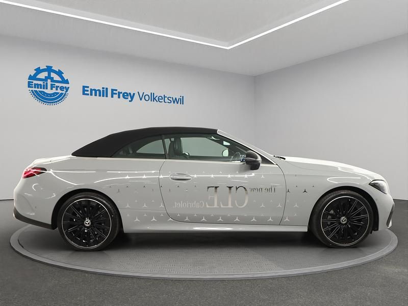 Gebraucht Mercedes CLE450 AMG line 404 PS (297 kW) 2024 Grau Cabrio