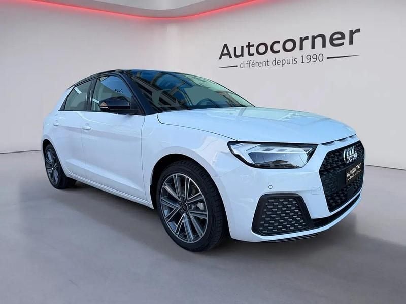 Neu Audi A1 Sportback Attraction 115 PS (84 kW) 2026 Weiss Kleinwagen