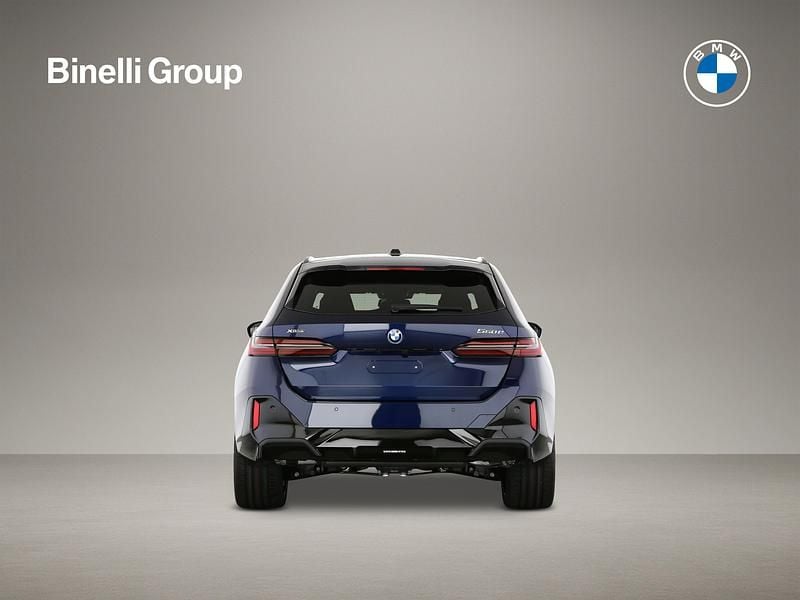 Neu BMW 550e Comfort Edition 489 PS (359 kW) 2025 Blau Kombi