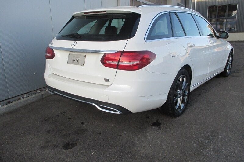 Gebraucht Mercedes C180 Exclusive 156 PS (114 kW) 2015