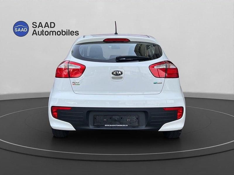 Gebraucht Kia Rio 84 PS (61 kW) 2015 Kleinwagen