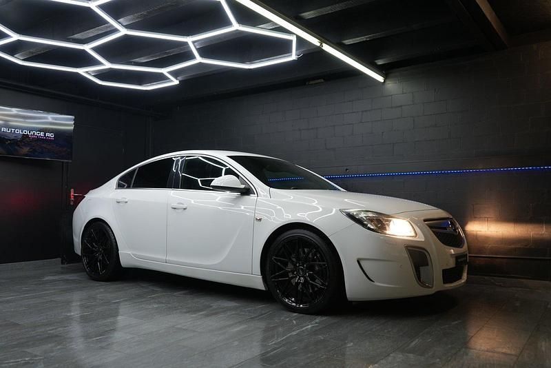 Gebraucht Opel Insignia OPC 325 PS (239 kW) 2010 Limousine