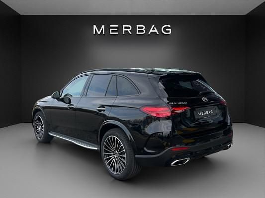 Gebraucht Mercedes GLC300e 269 PS (197 kW) 2024 SUV
