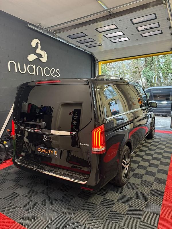 Gebraucht Mercedes V250 Exclusive 190 PS (139 kW) 2016 Van / Kleinbus