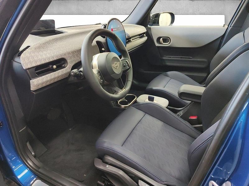 Gebraucht Mini Cooper 156 PS (114 kW) 2025 Blau Kleinwagen