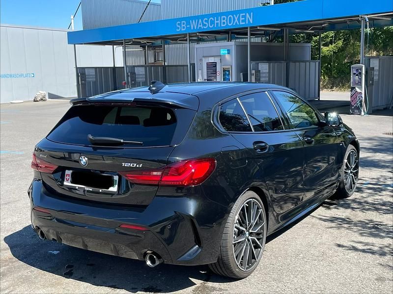 Gebraucht BMW 120 M Sport 190 PS (139 kW) 2022 Kleinwagen