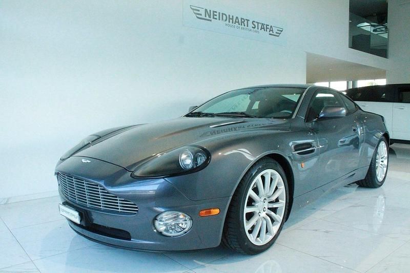 Gebraucht Aston Martin Vanquish 470 PS (345 kW) 2002 Grau Coupé