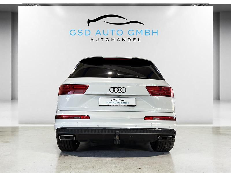 Gebraucht Audi Q7 Ambiente 286 PS (210 kW) 2019 SUV