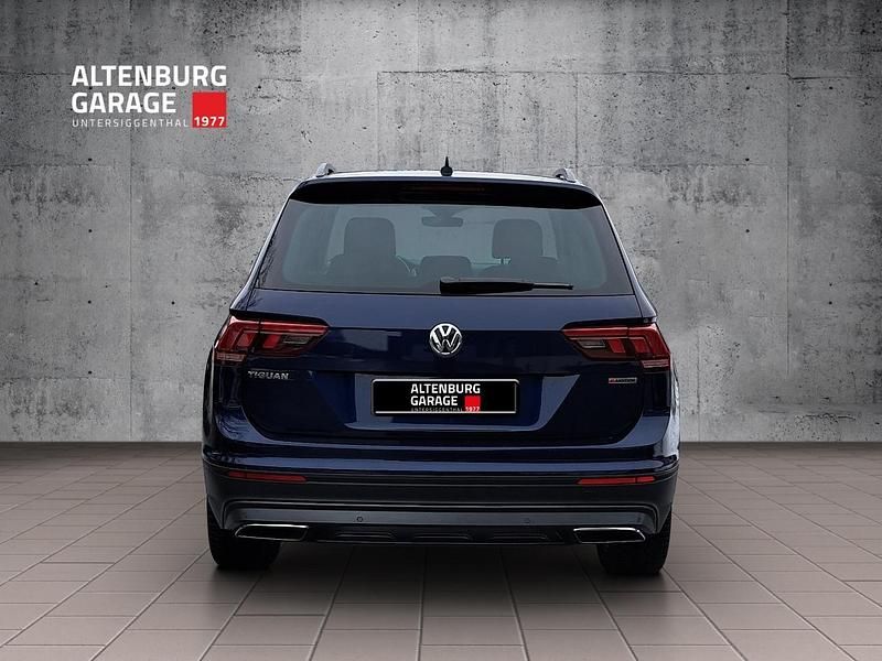 Gebraucht VW Tiguan Comfortline 222 PS (163 kW) 2018 Blau SUV