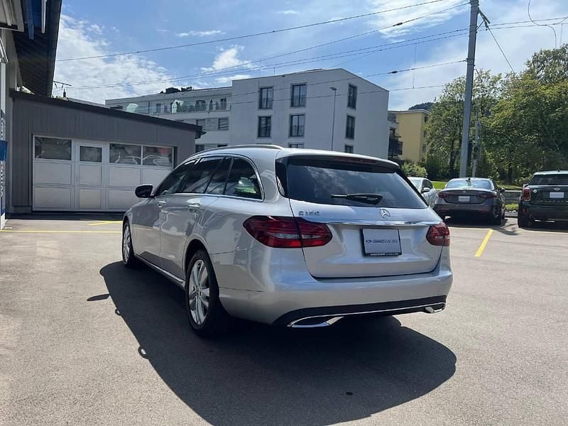 Gebraucht Mercedes C180 Avantgarde 156 PS (114 kW) 2018 Kombi