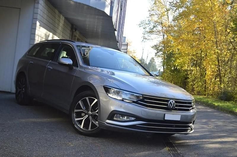 Gray Gebraucht 2025 VW Passat Business Kombi | CHF 19’750 (Superpreis) - Bild 1/4