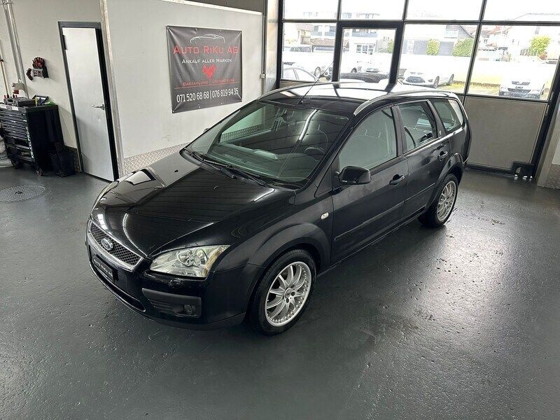 Gebraucht Ford Focus Ghia 136 PS (100 kW) 2005