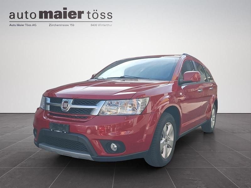 Rot Gebraucht 2013 Fiat Freemont Lounge SUV | CHF 9’990 (Fairer Preis) - Bild 1/4