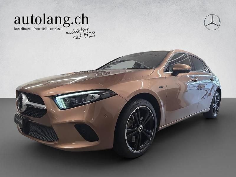 Braun Gebraucht 2021 Mercedes A250 Style Limousine | CHF 26’800 (Fairer Preis) - Bild 1/4