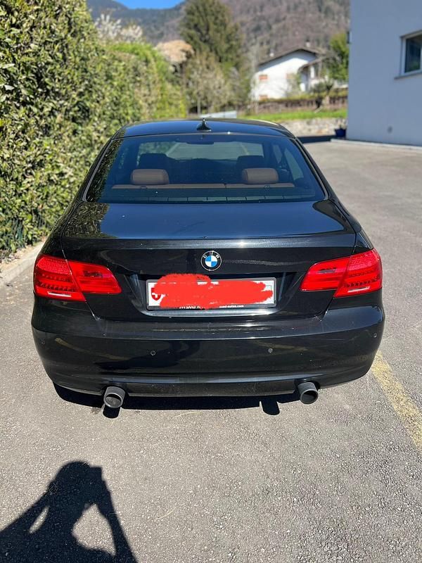 Gebraucht BMW 335 306 PS (225 kW) 2011 Coupé