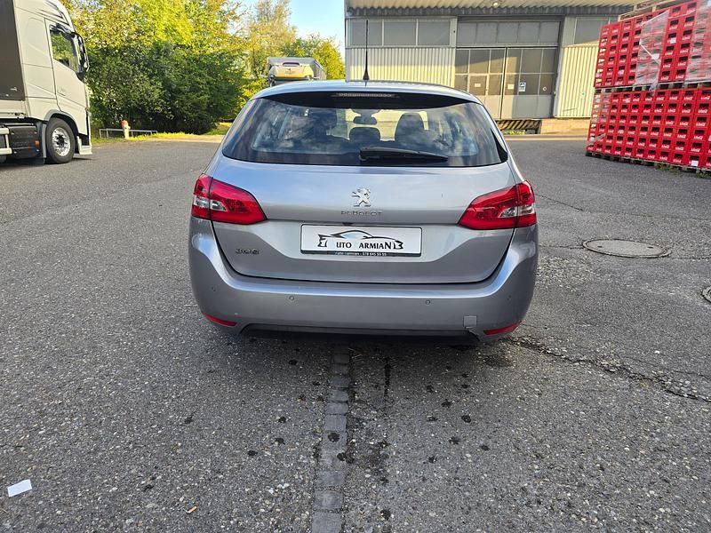 Gebraucht Peugeot 308 SW Allure 130 PS (95 kW) 2019 Kombi
