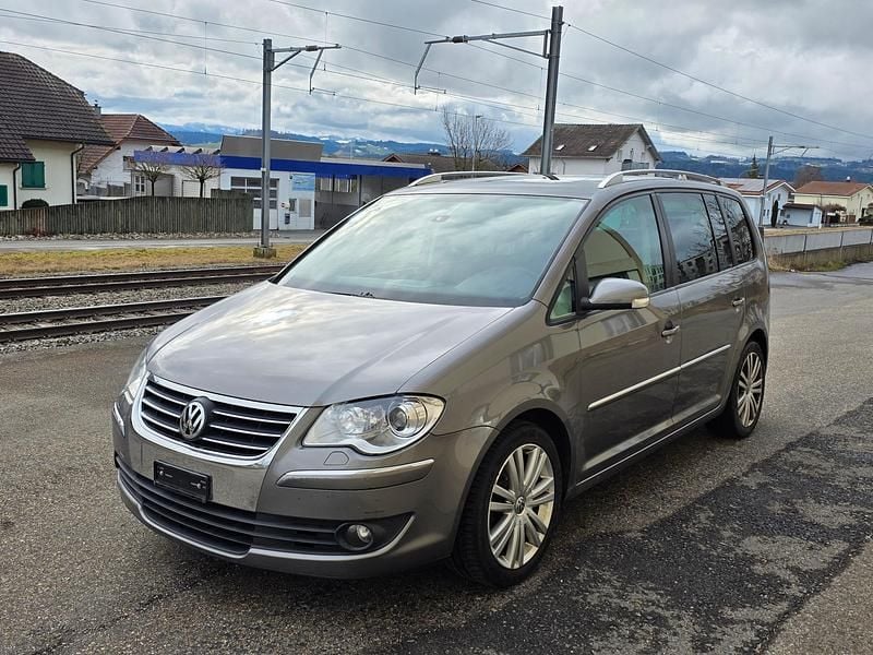 Gebraucht VW Touran Highline 140 PS (102 kW) 2007 Van / Kleinbus