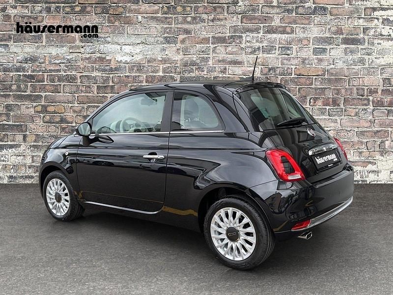 Gebraucht Fiat 500 Lounge 70 PS (51 kW) 2024 Schwarz Limousine