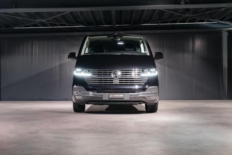 Gebraucht VW Multivan Highline 204 PS (150 kW) 2022 Van