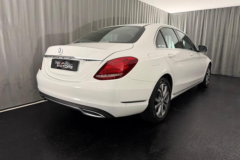Gebraucht Mercedes C180 Exclusive 156 PS (114 kW) 2014