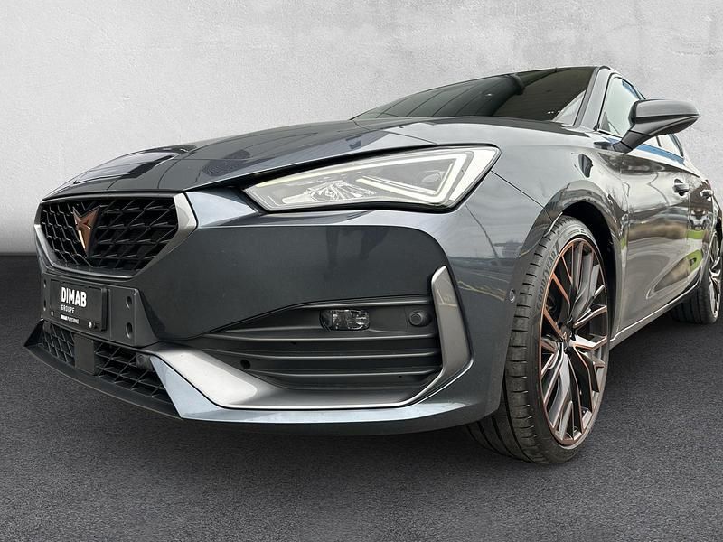 Gebraucht Cupra Leon VZ 299 PS (219 kW) 2021 Grau Limousine