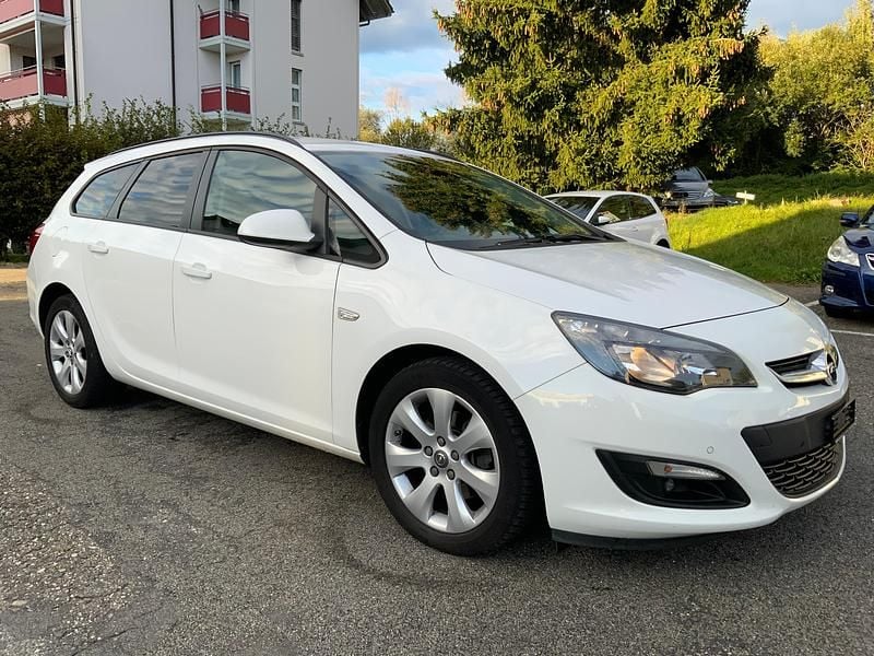 Gebraucht Opel Astra drive 136 PS (100 kW) 2015