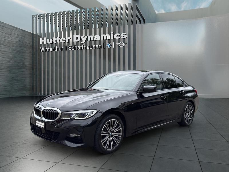 Schwarz Gebraucht 2021 BMW 320e Shadowline Limousine | CHF 36’900 - Bild 1/4