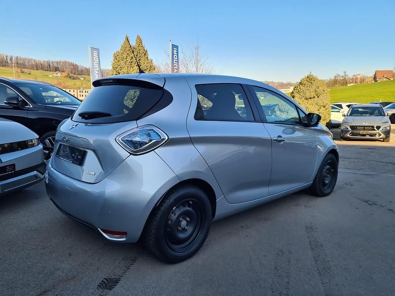 Gebraucht Renault Zoe LIMITED 80 kW (109 PS) 2019 Silber Kleinwagen
