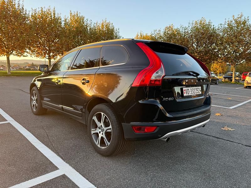 Gebraucht Volvo XC60 Summum 215 PS (158 kW) 2011 SUV