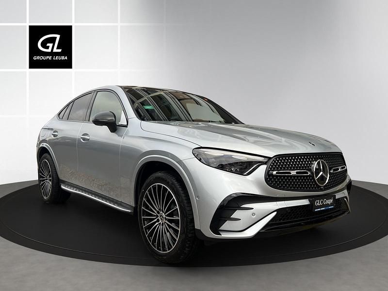 Neu Mercedes GLC300 313 PS (230 kW) 2026 Silber Coupé