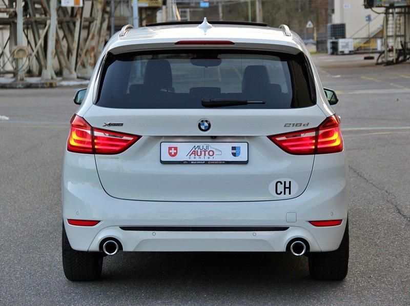 Gebraucht BMW 218 Gran Tourer Sport Line 150 PS (110 kW) 2021 Van / Kleinbus