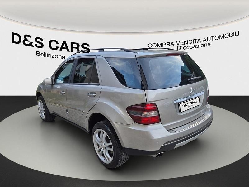 Gebraucht Mercedes ML350 272 PS (200 kW) 2005 SUV