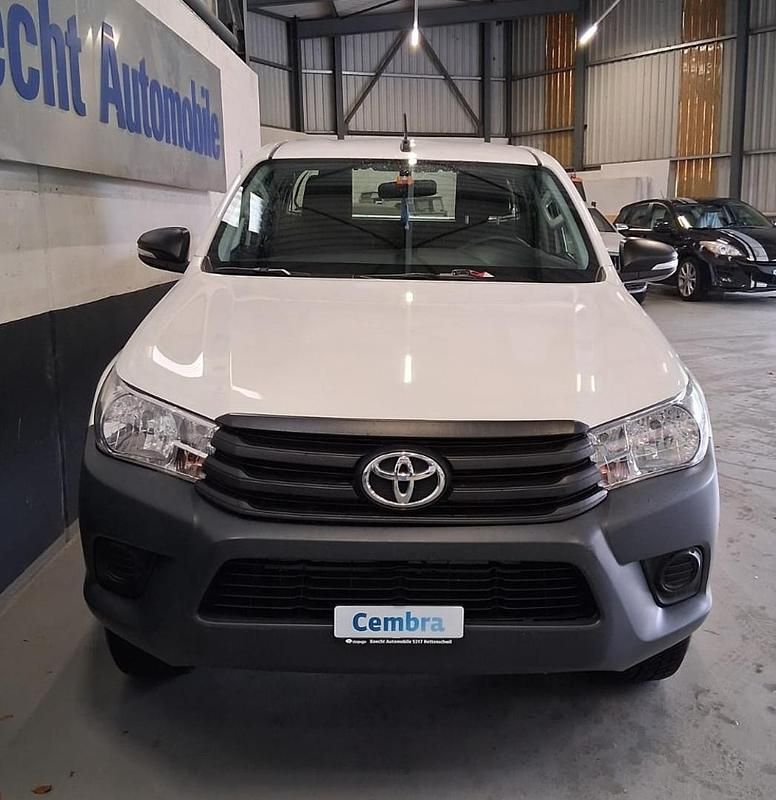Gebraucht Toyota HiLux Luna 170 PS (125 kW) 2016 Abholung