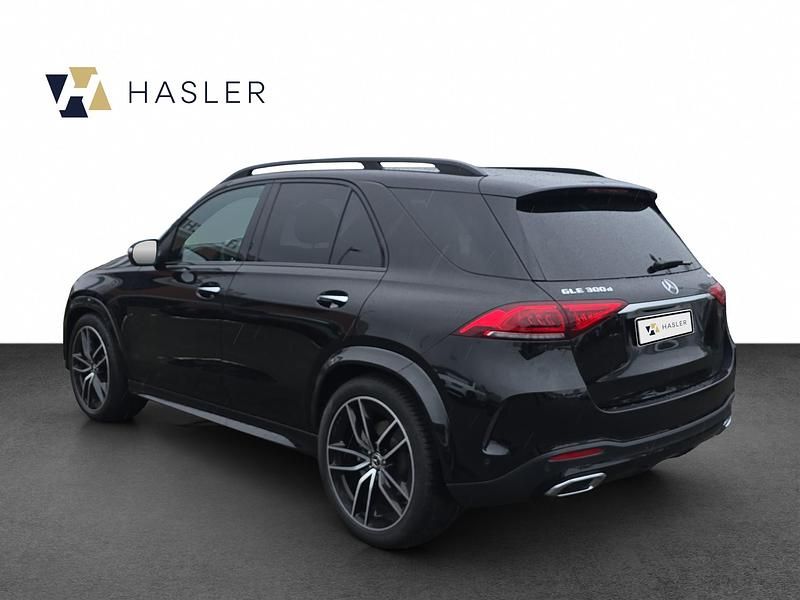 Gebraucht Mercedes GLE300 AMG line 245 PS (180 kW) 2021 Schwarz SUV