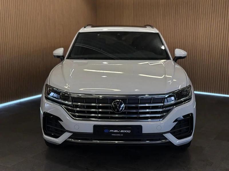 Gebraucht VW Touareg R-line 286 PS (210 kW) 2025 Weiss SUV