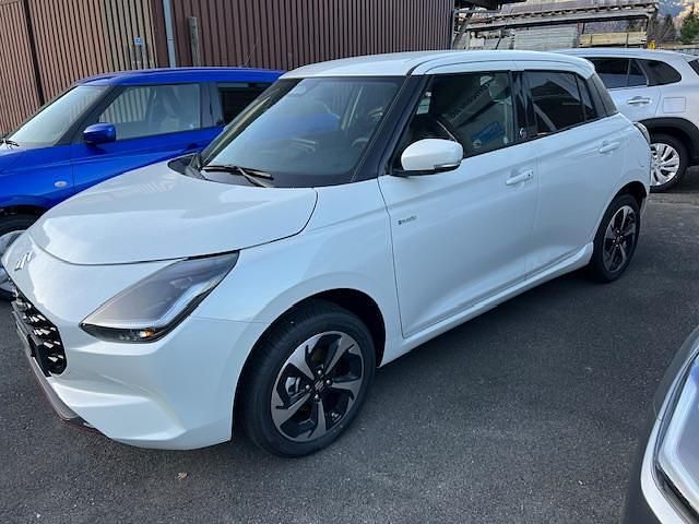 Neu Suzuki Swift 82 PS (60 kW) 2025 Weiss Limousine