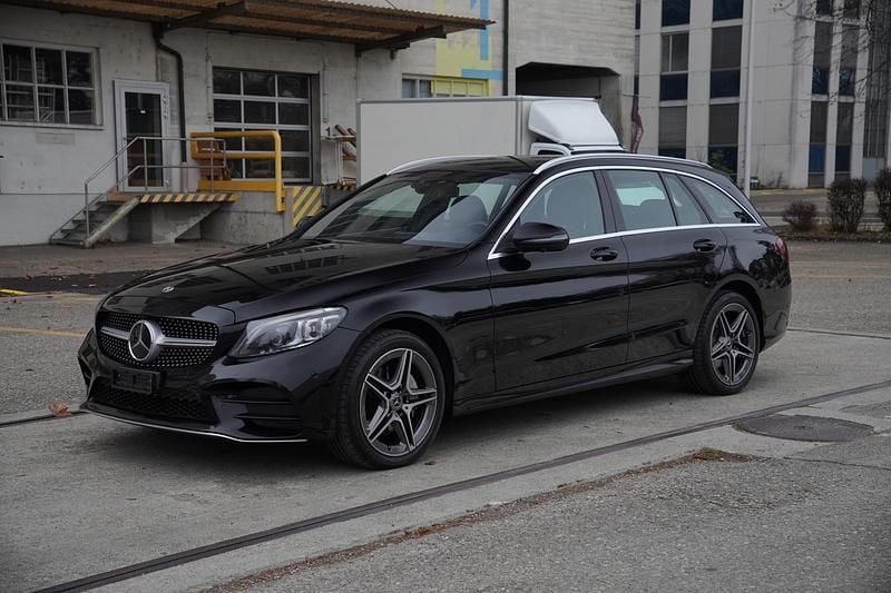 Gebraucht 2018 Mercedes C220 AMG line | CHF 20’600 - Bild 1/4