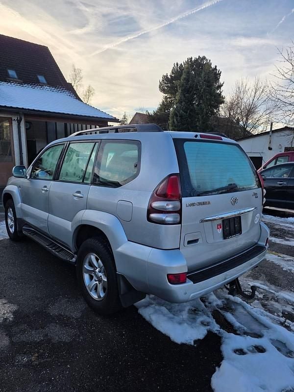 Gebraucht Toyota Land Cruiser Executive 173 PS (127 kW) 2008 SUV