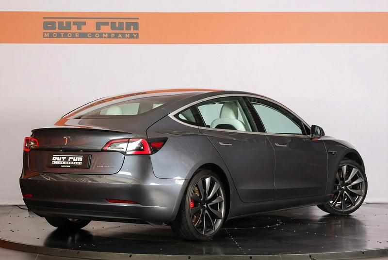 Gebraucht Tesla Model 3 Performance 377 kW (513 PS) 2019 Limousine