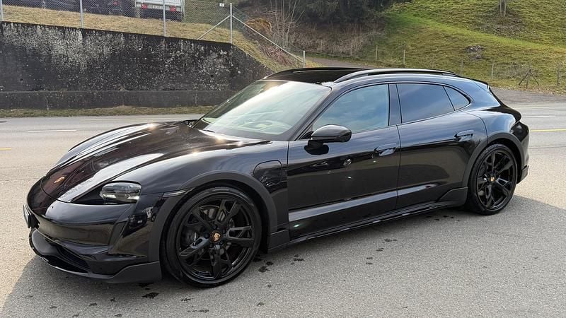 Gebraucht Porsche Taycan Cross Turismo 350 kW (476 PS) 2024