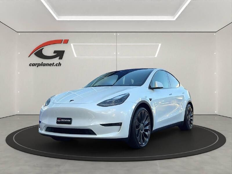 Weiss Gebraucht 2022 Tesla Model Y Performance SUV | CHF 39’900 (Etwas zu teuer) - Bild 1/4