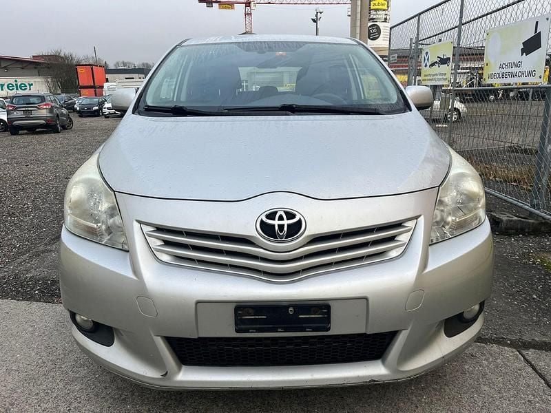 Gebraucht 2011 Toyota Verso Premium Van / Kleinbus | CHF 3’999 (Fairer Preis) - Bild 1/4