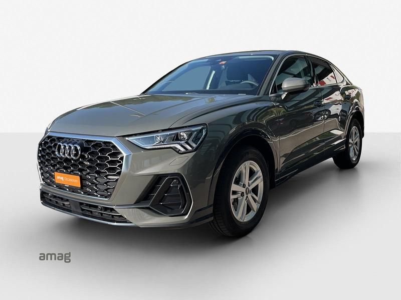 Gebraucht Audi Q3 Sportback Attraction 150 PS (110 kW) 2024 Chronosgrau metallic SUV
