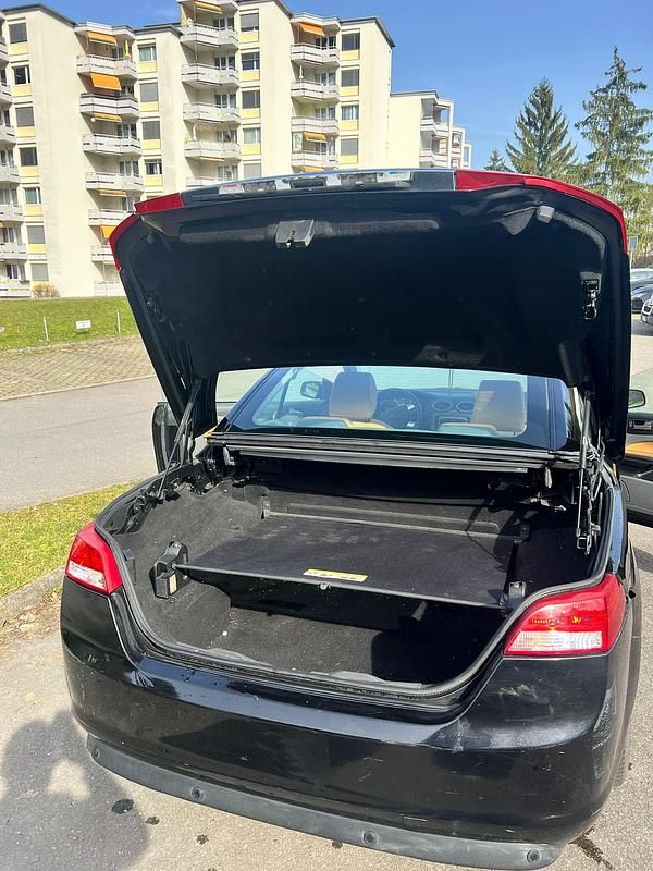 Gebraucht Ford Focus Titanium 145 PS (106 kW) 2010