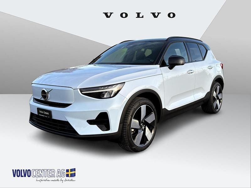 Blau Gebraucht 2024 Volvo XC40 Plus SUV | CHF 44’950 (Etwas zu teuer) - Bild 1/4
