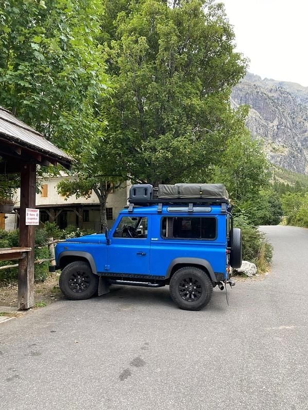 Gebraucht 2011 Land Rover Defender SUV | CHF 27’900 - Bild 1/4