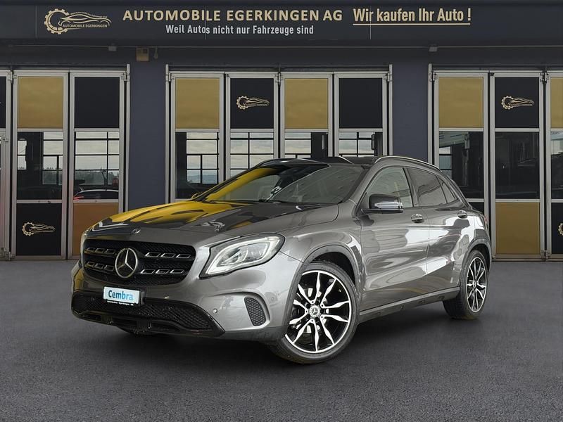 Gebraucht Mercedes GLA200 Night 156 PS (114 kW) 2019 SUV