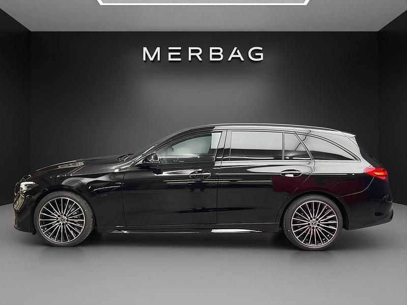 Neu Mercedes C300e 259 PS (190 kW) 2026 Schwarz Kombi